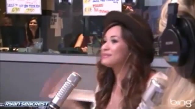 Demi Lovato\'s Interview with Ryan Seacrest -Skyscraper premier [Full] 0533