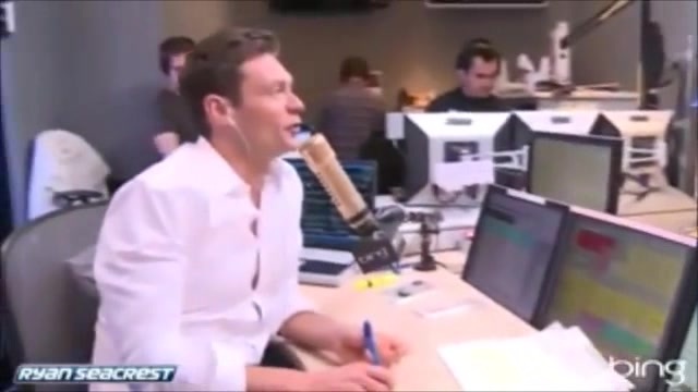 Demi Lovato\'s Interview with Ryan Seacrest -Skyscraper premier [Full] 0575 - Demilu Interview with Ryan Seacrest -Skyscraper premier Part oo1