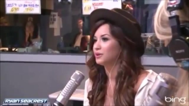 Demi Lovato\'s Interview with Ryan Seacrest -Skyscraper premier [Full] 0187