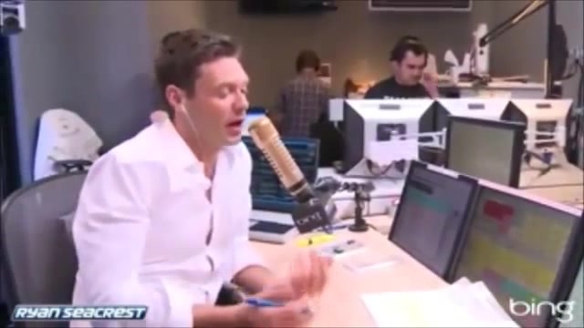 Demi Lovato\'s Interview with Ryan Seacrest -Skyscraper premier [Full] 0577 - Demilu Interview with Ryan Seacrest -Skyscraper premier Part oo1