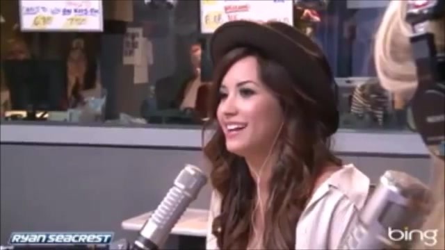 Demi Lovato\'s Interview with Ryan Seacrest -Skyscraper premier [Full] 0189 - Demilu Interview with Ryan Seacrest -Skyscraper premier