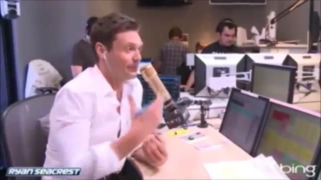 Demi Lovato\'s Interview with Ryan Seacrest -Skyscraper premier [Full] 0581 - Demilu Interview with Ryan Seacrest -Skyscraper premier Part oo1