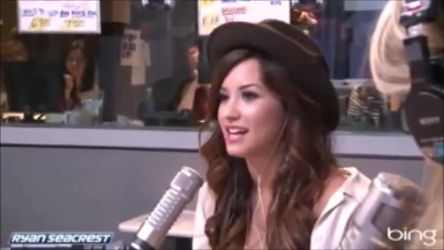 Demi Lovato\'s Interview with Ryan Seacrest -Skyscraper premier [Full] 0194 - Demilu Interview with Ryan Seacrest -Skyscraper premier