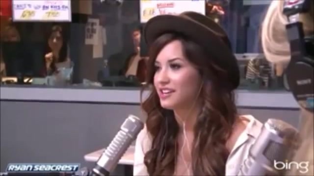 Demi Lovato\'s Interview with Ryan Seacrest -Skyscraper premier [Full] 0195 - Demilu Interview with Ryan Seacrest -Skyscraper premier