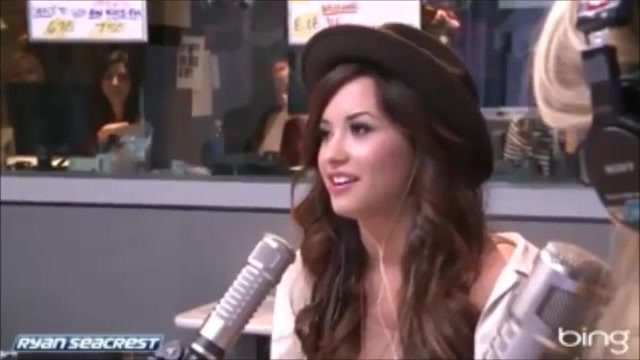 Demi Lovato\'s Interview with Ryan Seacrest -Skyscraper premier [Full] 0196 - Demilu Interview with Ryan Seacrest -Skyscraper premier