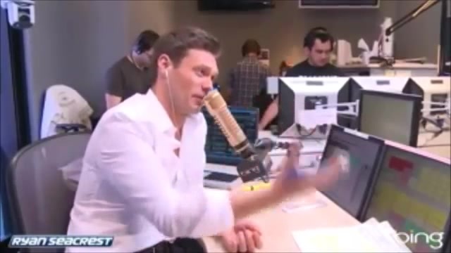 Demi Lovato\'s Interview with Ryan Seacrest -Skyscraper premier [Full] 0589
