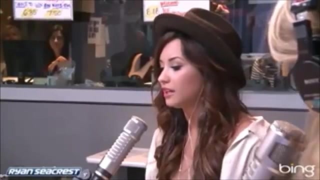 Demi Lovato\'s Interview with Ryan Seacrest -Skyscraper premier [Full] 0208 - Demilu Interview with Ryan Seacrest -Skyscraper premier