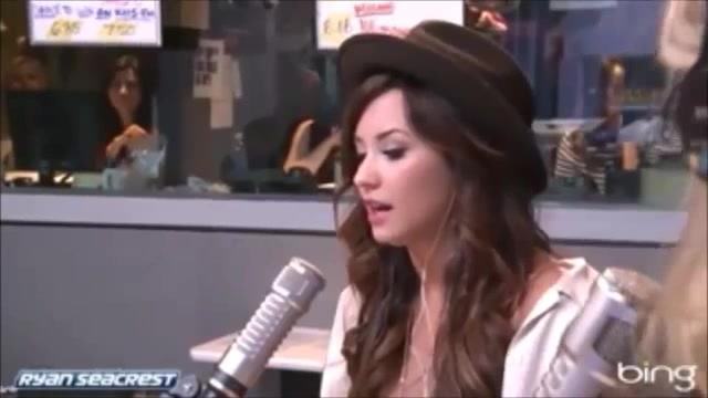 Demi Lovato\'s Interview with Ryan Seacrest -Skyscraper premier [Full] 0209 - Demilu Interview with Ryan Seacrest -Skyscraper premier