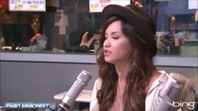 Demi Lovato\'s Interview with Ryan Seacrest -Skyscraper premier [Full] 0214