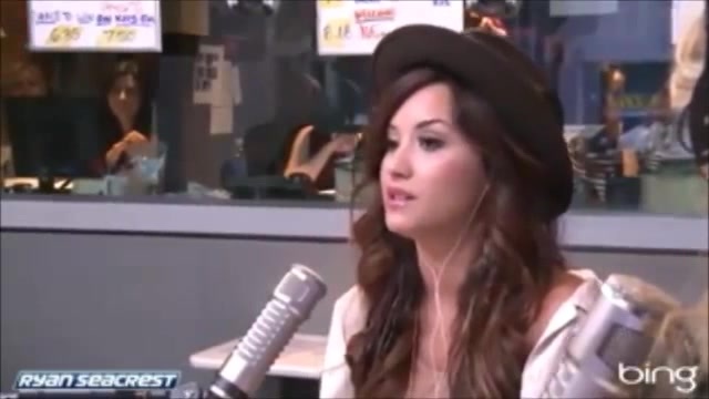 Demi Lovato\'s Interview with Ryan Seacrest -Skyscraper premier [Full] 0224 - Demilu Interview with Ryan Seacrest -Skyscraper premier