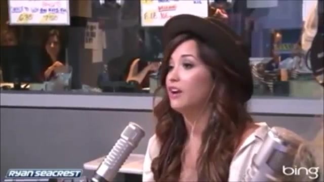 Demi Lovato\'s Interview with Ryan Seacrest -Skyscraper premier [Full] 0227