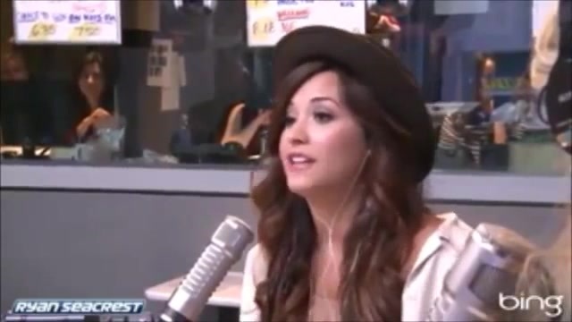 Demi Lovato\'s Interview with Ryan Seacrest -Skyscraper premier [Full] 0228 - Demilu Interview with Ryan Seacrest -Skyscraper premier