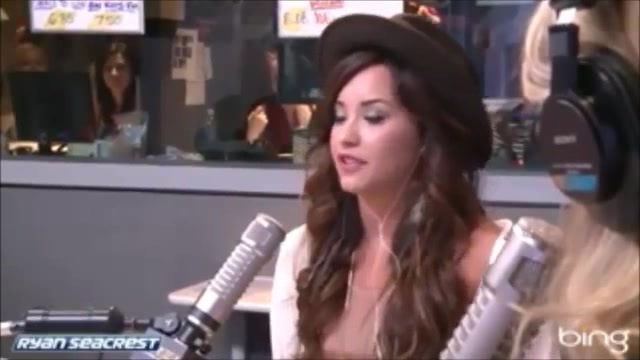 Demi Lovato\'s Interview with Ryan Seacrest -Skyscraper premier [Full] 0619