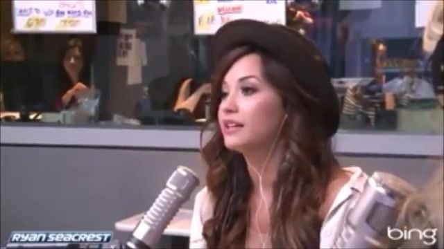 Demi Lovato\'s Interview with Ryan Seacrest -Skyscraper premier [Full] 0234 - Demilu Interview with Ryan Seacrest -Skyscraper premier