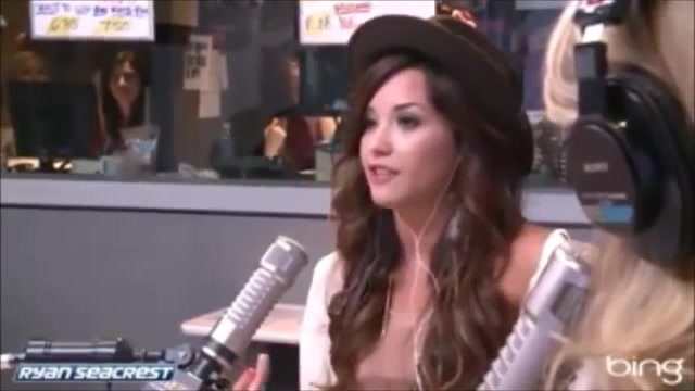 Demi Lovato\'s Interview with Ryan Seacrest -Skyscraper premier [Full] 0636