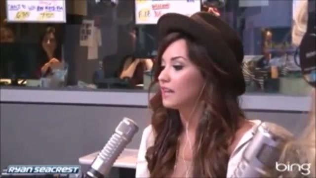 Demi Lovato\'s Interview with Ryan Seacrest -Skyscraper premier [Full] 0252