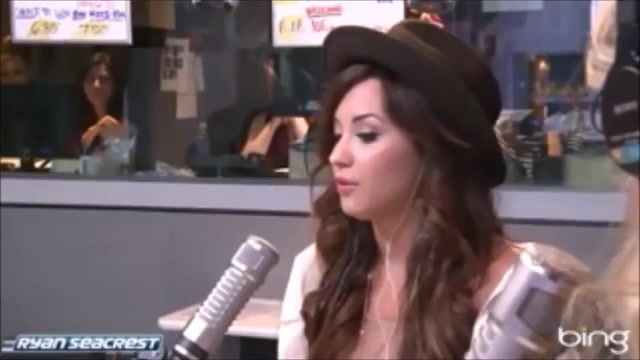 Demi Lovato\'s Interview with Ryan Seacrest -Skyscraper premier [Full] 0253