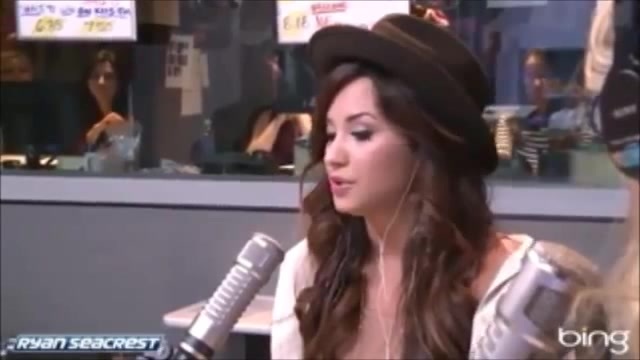 Demi Lovato\'s Interview with Ryan Seacrest -Skyscraper premier [Full] 0257