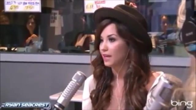 Demi Lovato\'s Interview with Ryan Seacrest -Skyscraper premier [Full] 0258