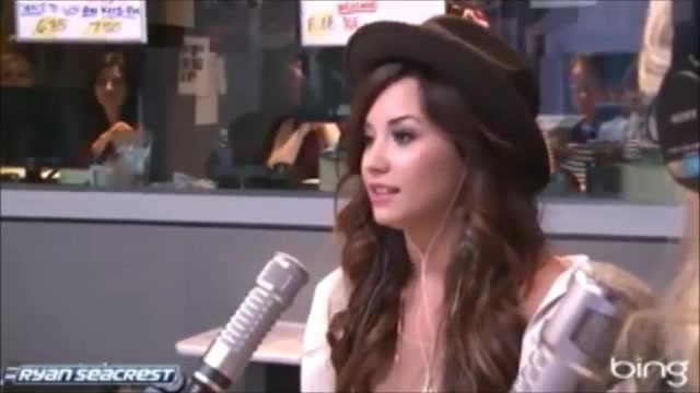 Demi Lovato\'s Interview with Ryan Seacrest -Skyscraper premier [Full] 0263