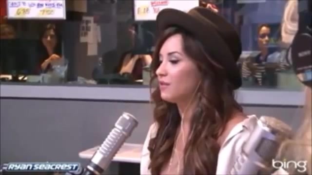 Demi Lovato\'s Interview with Ryan Seacrest -Skyscraper premier [Full] 0274 - Demilu Interview with Ryan Seacrest -Skyscraper premier