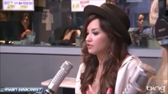 Demi Lovato\'s Interview with Ryan Seacrest -Skyscraper premier [Full] 0278 - Demilu Interview with Ryan Seacrest -Skyscraper premier