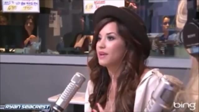Demi Lovato\'s Interview with Ryan Seacrest -Skyscraper premier [Full] 0281 - Demilu Interview with Ryan Seacrest -Skyscraper premier