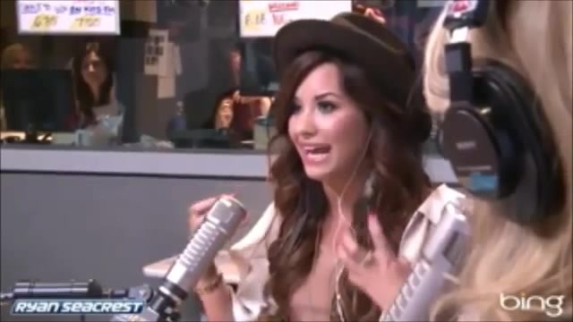 Demi Lovato\'s Interview with Ryan Seacrest -Skyscraper premier [Full] 0681