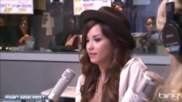 Demi Lovato\'s Interview with Ryan Seacrest -Skyscraper premier [Full] 0296 - Demilu Interview with Ryan Seacrest -Skyscraper premier