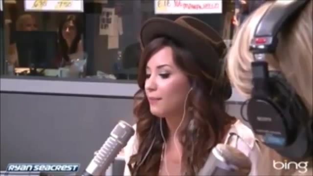 Demi Lovato\'s Interview with Ryan Seacrest -Skyscraper premier [Full] 1505 - Demilu Interview with Ryan Seacrest -Skyscraper premier Part oo3