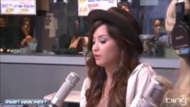 Demi Lovato\'s Interview with Ryan Seacrest -Skyscraper premier [Full] 0299 - Demilu Interview with Ryan Seacrest -Skyscraper premier