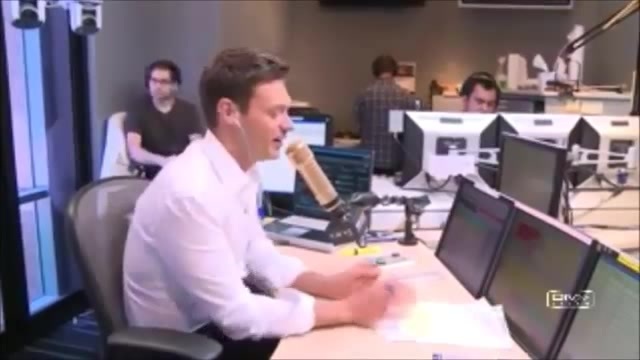 Demi Lovato\'s Interview with Ryan Seacrest -Skyscraper premier [Full] 1093 - Demilu Interview with Ryan Seacrest -Skyscraper premier Part oo2