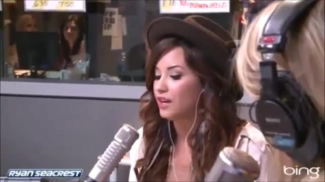 Demi Lovato\'s Interview with Ryan Seacrest -Skyscraper premier [Full] 1508