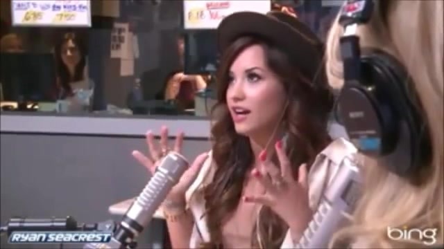 Demi Lovato\'s Interview with Ryan Seacrest -Skyscraper premier [Full] 0688