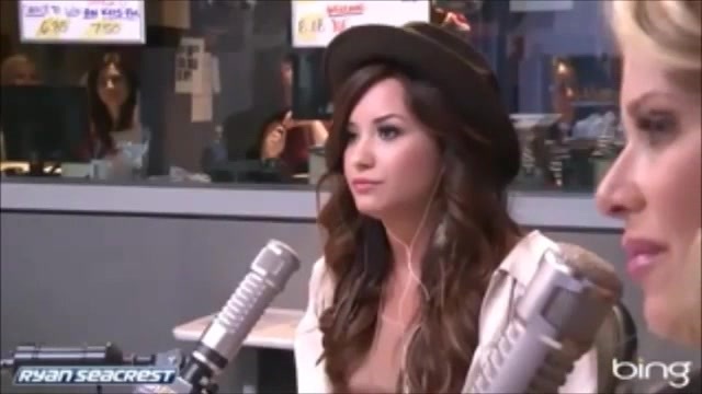 Demi Lovato\'s Interview with Ryan Seacrest -Skyscraper premier [Full] 0696