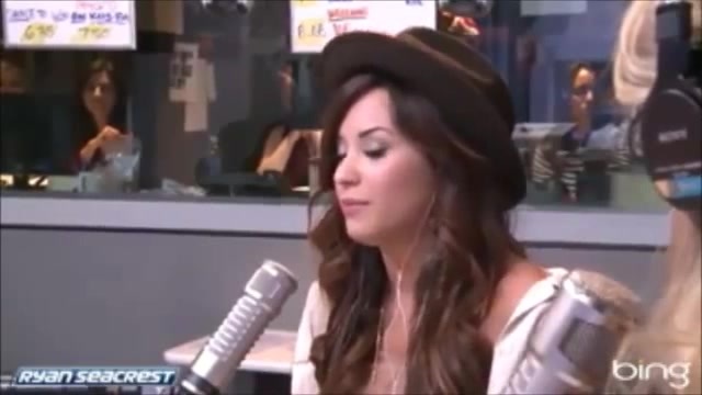 Demi Lovato\'s Interview with Ryan Seacrest -Skyscraper premier [Full] 0316 - Demilu Interview with Ryan Seacrest -Skyscraper premier