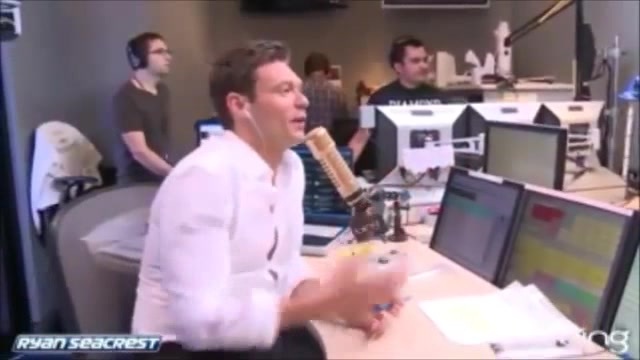 Demi Lovato\'s Interview with Ryan Seacrest -Skyscraper premier [Full] 0704