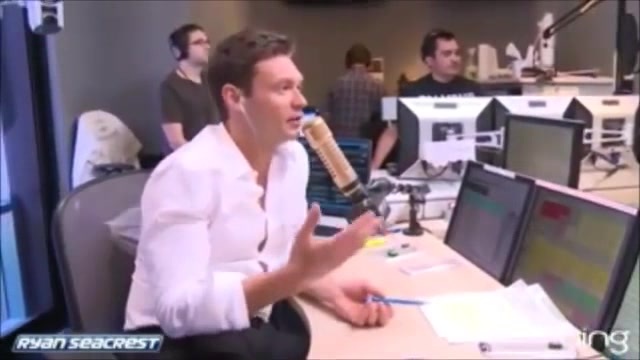 Demi Lovato\'s Interview with Ryan Seacrest -Skyscraper premier [Full] 0712