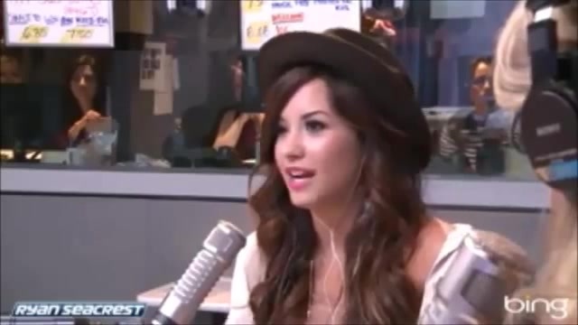 Demi Lovato\'s Interview with Ryan Seacrest -Skyscraper premier [Full] 0335 - Demilu Interview with Ryan Seacrest -Skyscraper premier