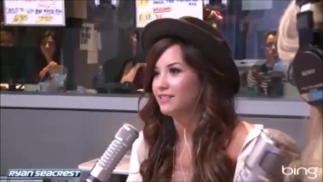 Demi Lovato\'s Interview with Ryan Seacrest -Skyscraper premier [Full] 0336 - Demilu Interview with Ryan Seacrest -Skyscraper premier