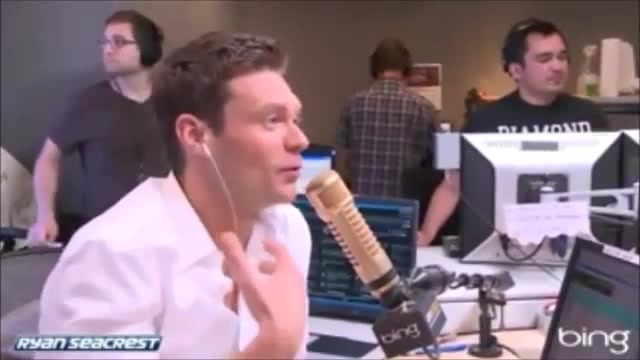 Demi Lovato\'s Interview with Ryan Seacrest -Skyscraper premier [Full] 0723