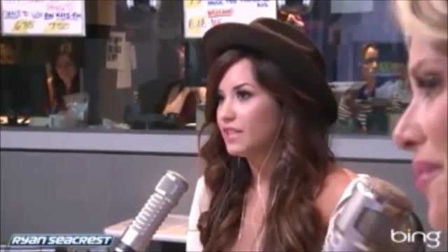 Demi Lovato\'s Interview with Ryan Seacrest -Skyscraper premier [Full] 0346 - Demilu Interview with Ryan Seacrest -Skyscraper premier