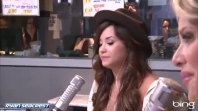 Demi Lovato\'s Interview with Ryan Seacrest -Skyscraper premier [Full] 0348 - Demilu Interview with Ryan Seacrest -Skyscraper premier