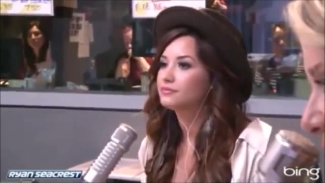 Demi Lovato\'s Interview with Ryan Seacrest -Skyscraper premier [Full] 0746