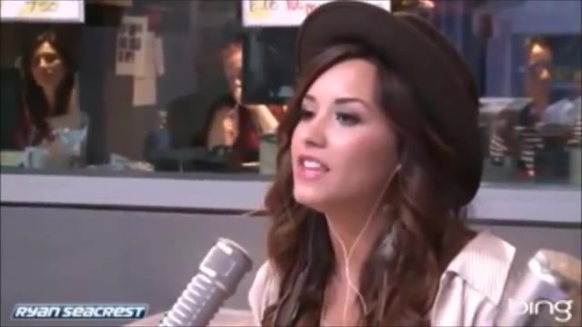 Demi Lovato\'s Interview with Ryan Seacrest -Skyscraper premier [Full] 0752