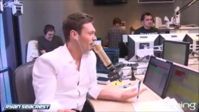 Demi Lovato\'s Interview with Ryan Seacrest -Skyscraper premier [Full] 0373