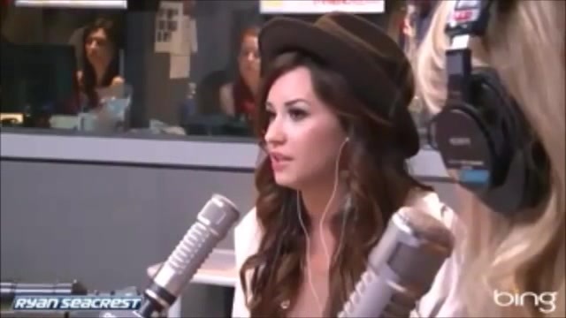 Demi Lovato\'s Interview with Ryan Seacrest -Skyscraper premier [Full] 1166 - Demilu Interview with Ryan Seacrest -Skyscraper premier Part oo2