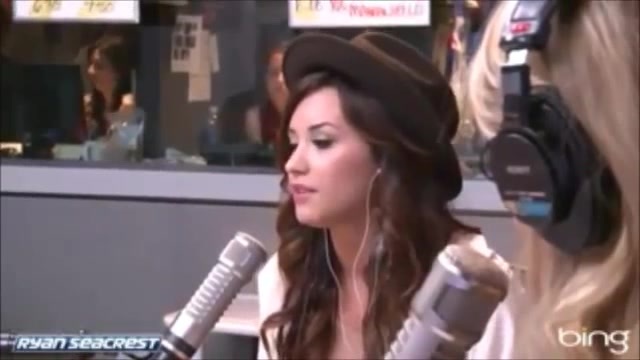 Demi Lovato\'s Interview with Ryan Seacrest -Skyscraper premier [Full] 1169
