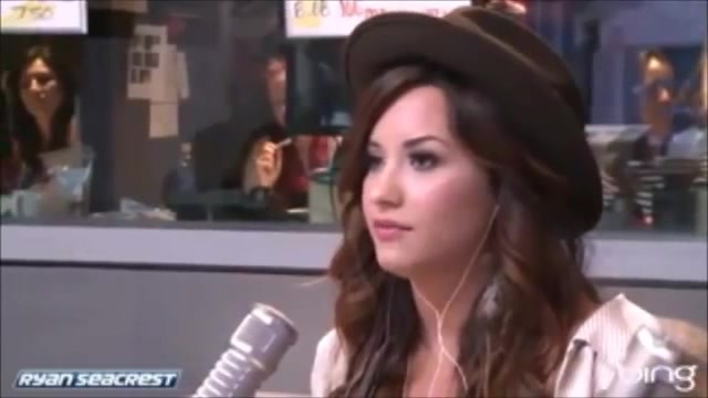 Demi Lovato\'s Interview with Ryan Seacrest -Skyscraper premier [Full] 0773