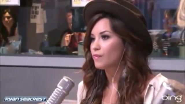 Demi Lovato\'s Interview with Ryan Seacrest -Skyscraper premier [Full] 0789